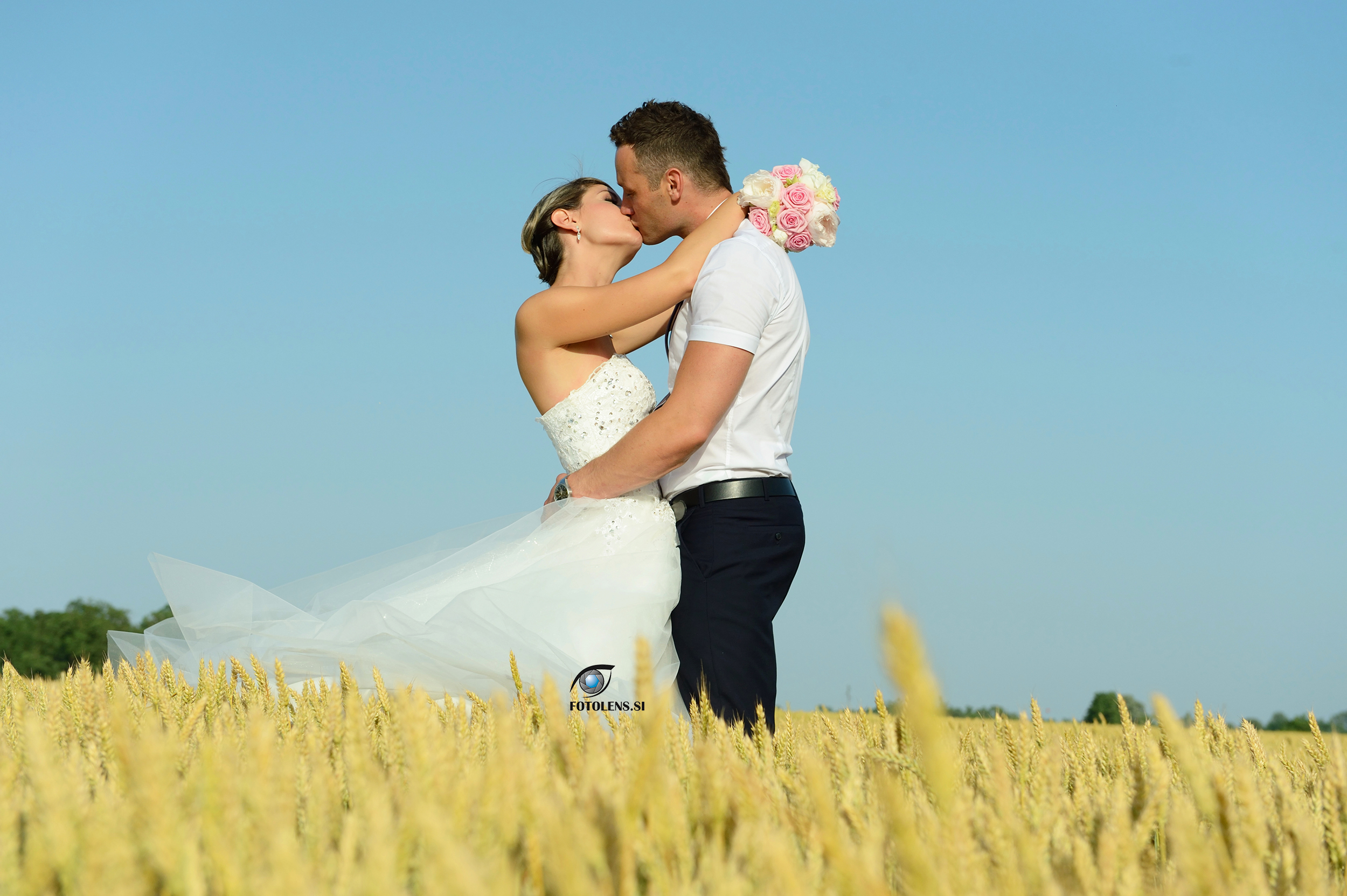 Poročna fotografija Fotolens